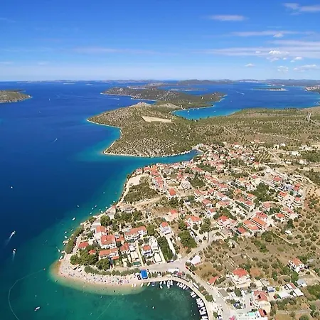 Apartman With Parking Space Grebastica, - 24046