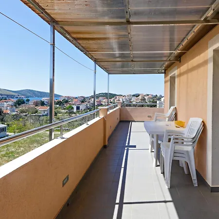 דירה With Parking Space Grebastica, - 24046 שיבניק