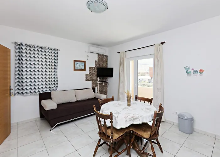 With Parking Space Grebastica, - 24046 Apartman *