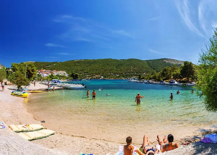 Apartman With Parking Space Grebastica, - 24046