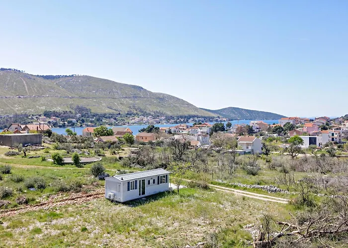 With Parking Space Grebastica, - 24046 Apartman *