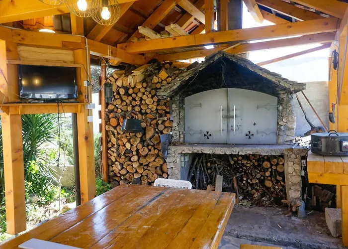 With Parking Space Grebastica, - 24046 *